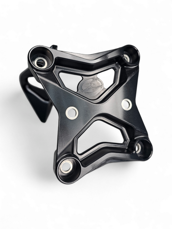 6 Bolt XL Radius Rod Plate with Tow Hook Black (Fits: Can-Am Maverick X3  2017+)