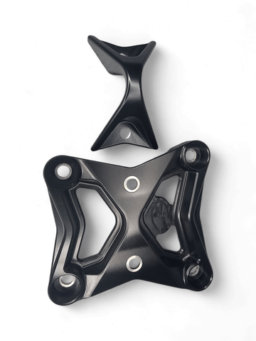 6 Bolt XL Radius Rod Plate with Tow Hook Black (Fits: Can-Am Maverick X3  2017+)