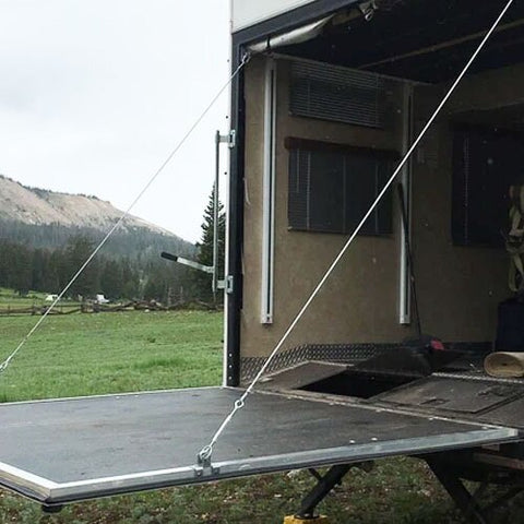 Convert the back door of your TOY HAULER to a spacious PATIO DECK area. Enhance the functionality of your TOY HAULER by converting the back entry into a generous PATIO DECK, perfect for entertaining or relaxing.