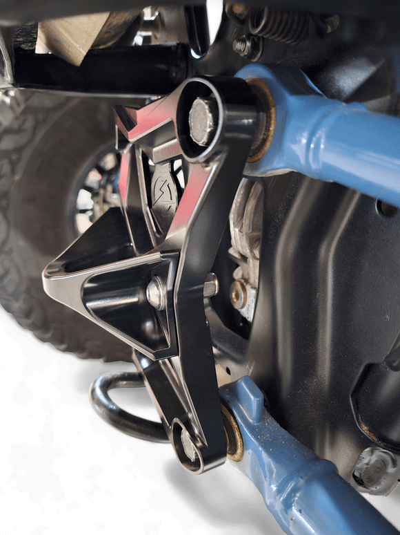 Radius Rod Plate with Tow Hook Black (Fits: Polaris RZR Pro XP 2022-2024)
