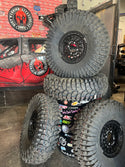 35" Maxxis Roxxzilla w/ Metal FX Hitman Beadlock 15X7/4X136/4X137 Satin Black