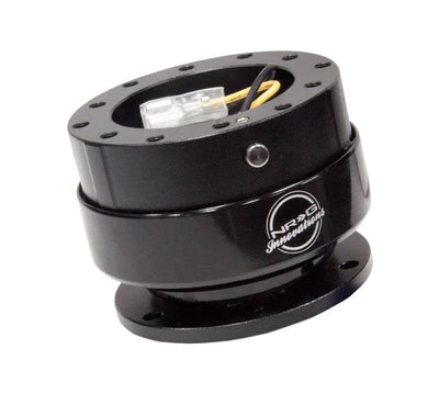 ASSAULT 6 BOLT UNIVERSAL QUICK RELEASE STEERING WHEEL ADAPTER (HUB NOT INCLUDED)
